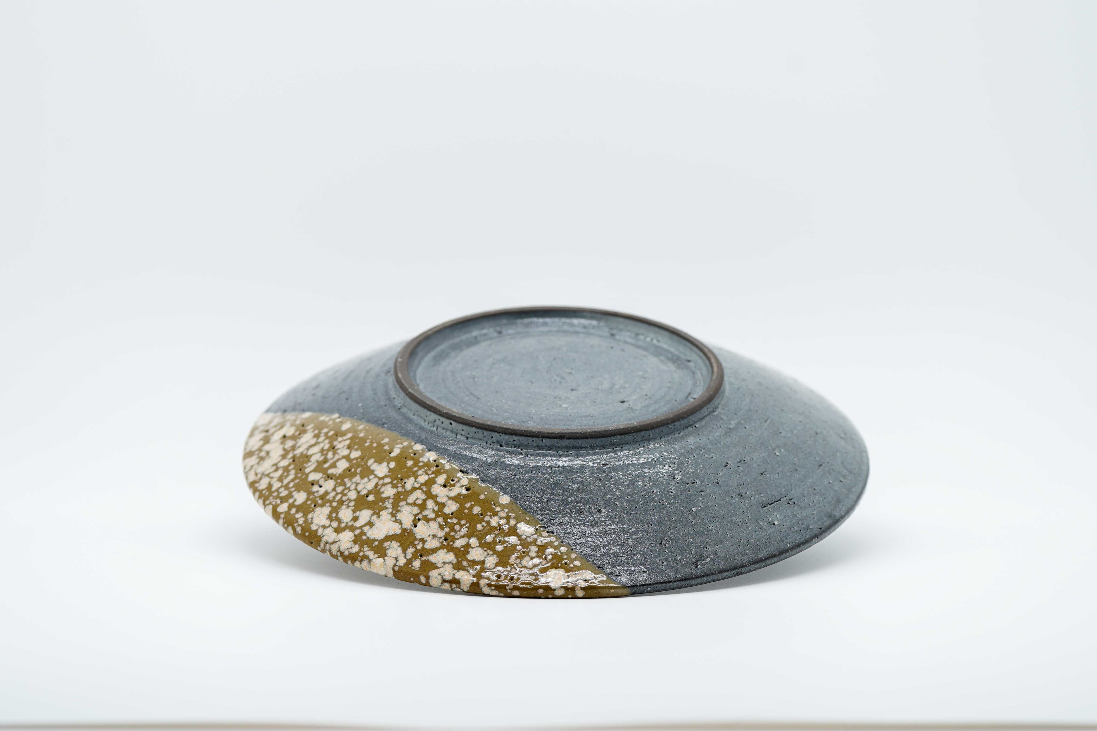 Shigaraki ware 26cm plate