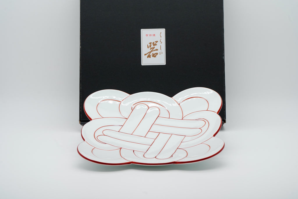 Hand-painted Arita ware "Musubi" knot of good fortune red main plate