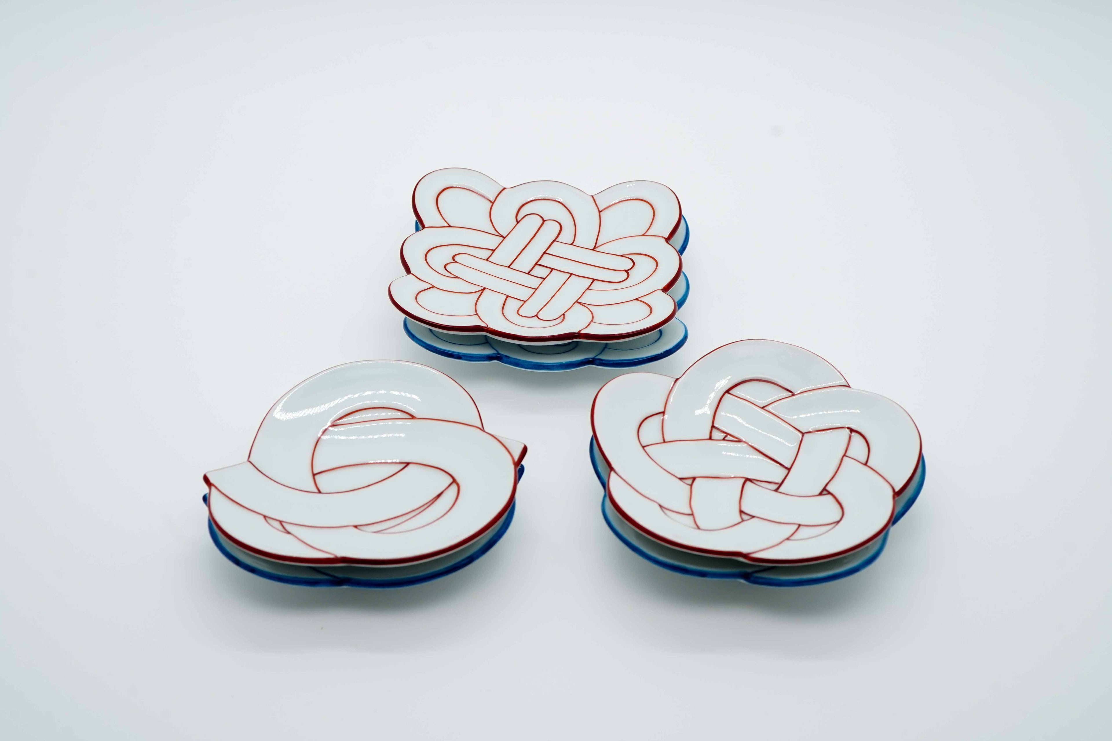 Hand-painted Arita ware "Musubi" gift set of 6 small plates