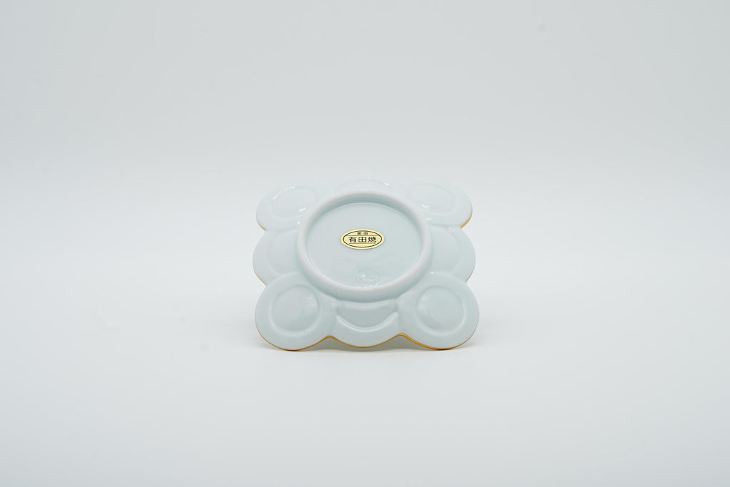 Hand-painted Arita ware "Musubi" knot of good fortune small gold plate
