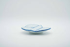 Hand-painted Arita ware "Musubi" pair of blue and red plates