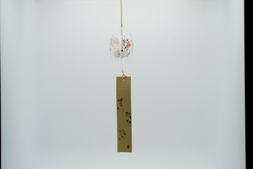 Edo-cat hand-blown glass wind chime with ukiyo-e cat motif and gold paper strip, made in Japan