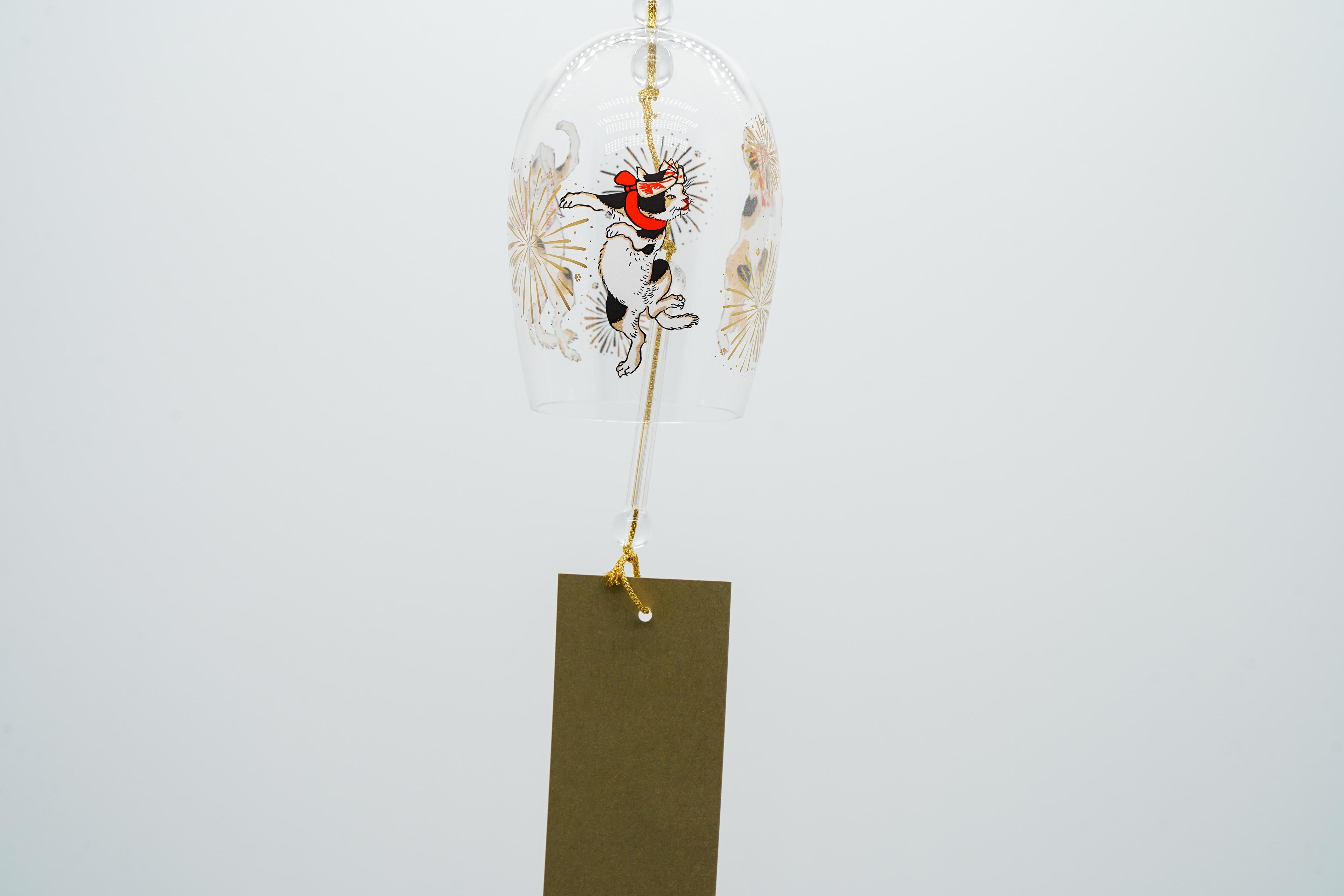 Edo-cat hand-blown glass wind chime close-up showing hand-painted Kuniyoshi ukiyo-e cat design, made in Japan