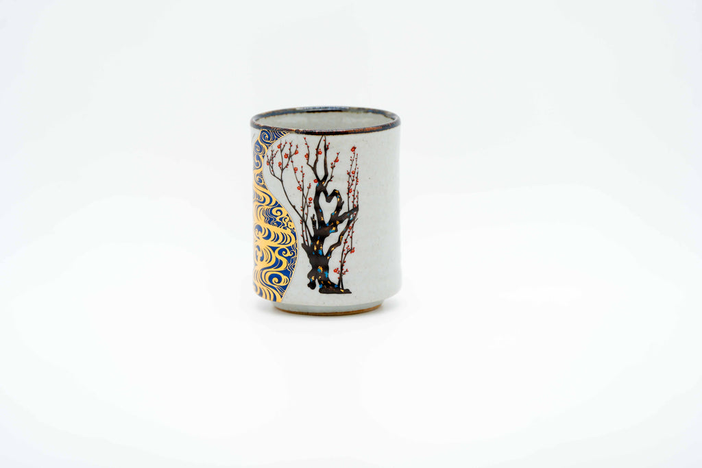 Kutani (九谷焼) korin ume tea cup