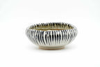 Wakakusa glazed "Tokusa" (十草) curved-rim bowl