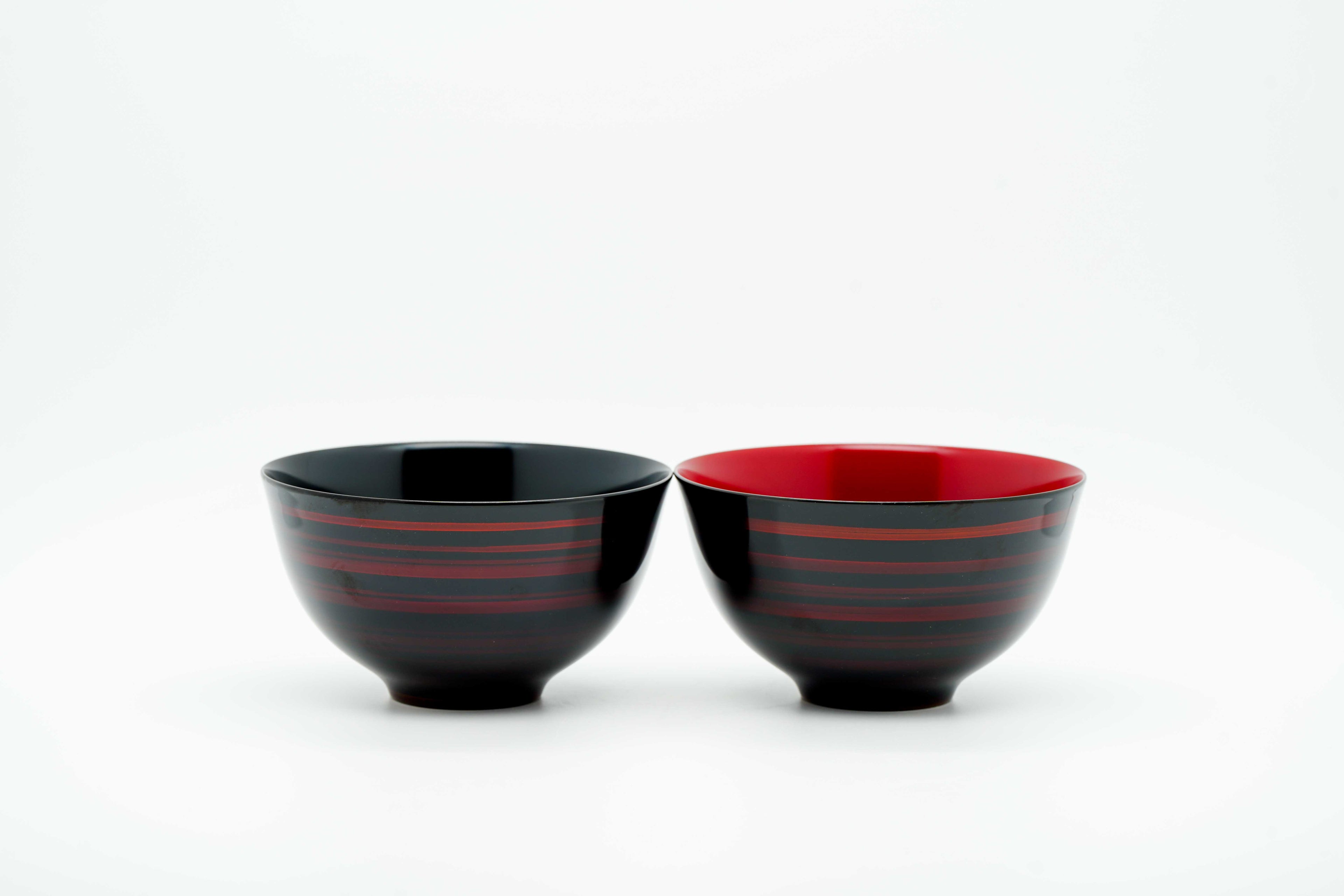 Lacquer bowl with line pattern - Black and red pair