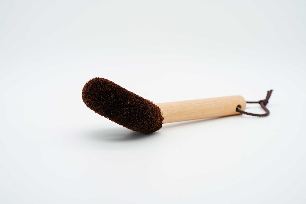 Kitayama "Tawashi" hemp palm kitchen brush