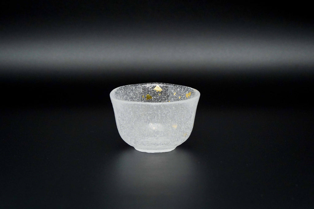 Light snow Edo glass gold tea bowl or sake cup