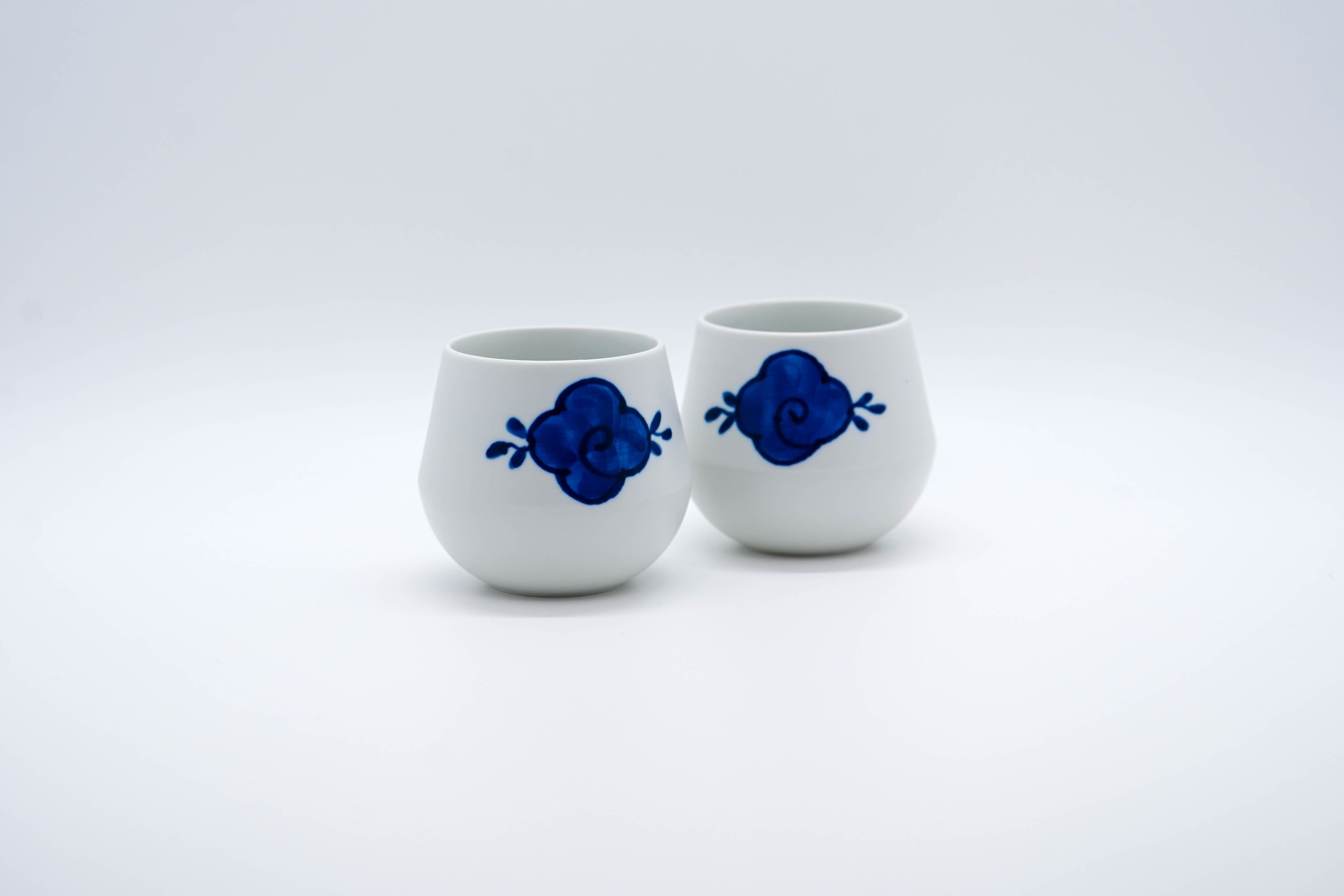 FIORE Yunomi Cup, Flower Vine (Indigo)