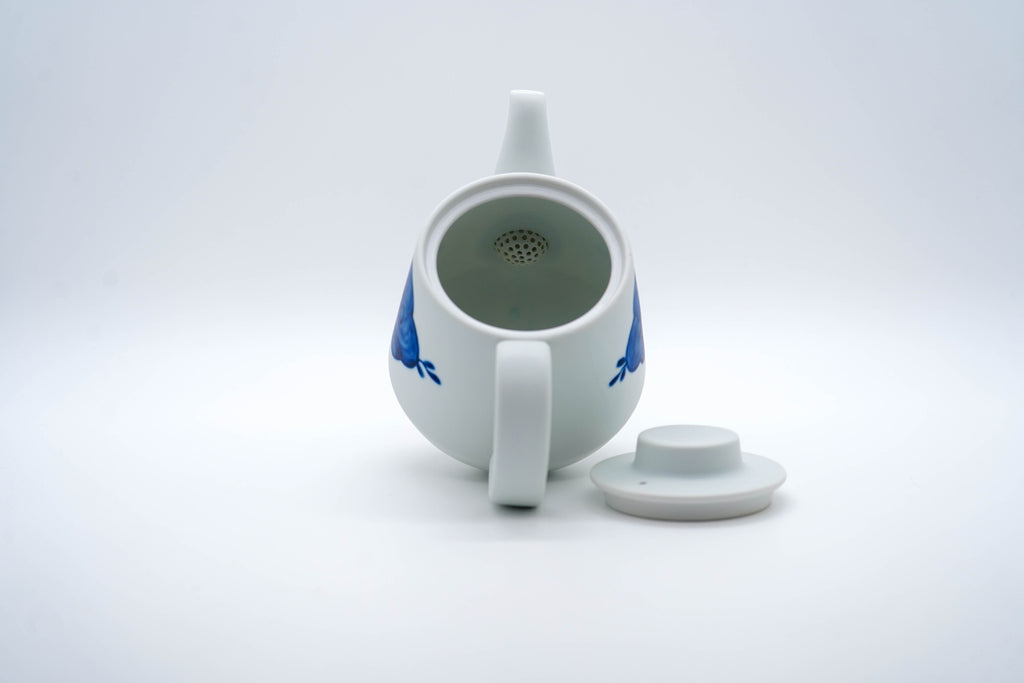 FIORE Teapot, Flower Vine (Indigo)