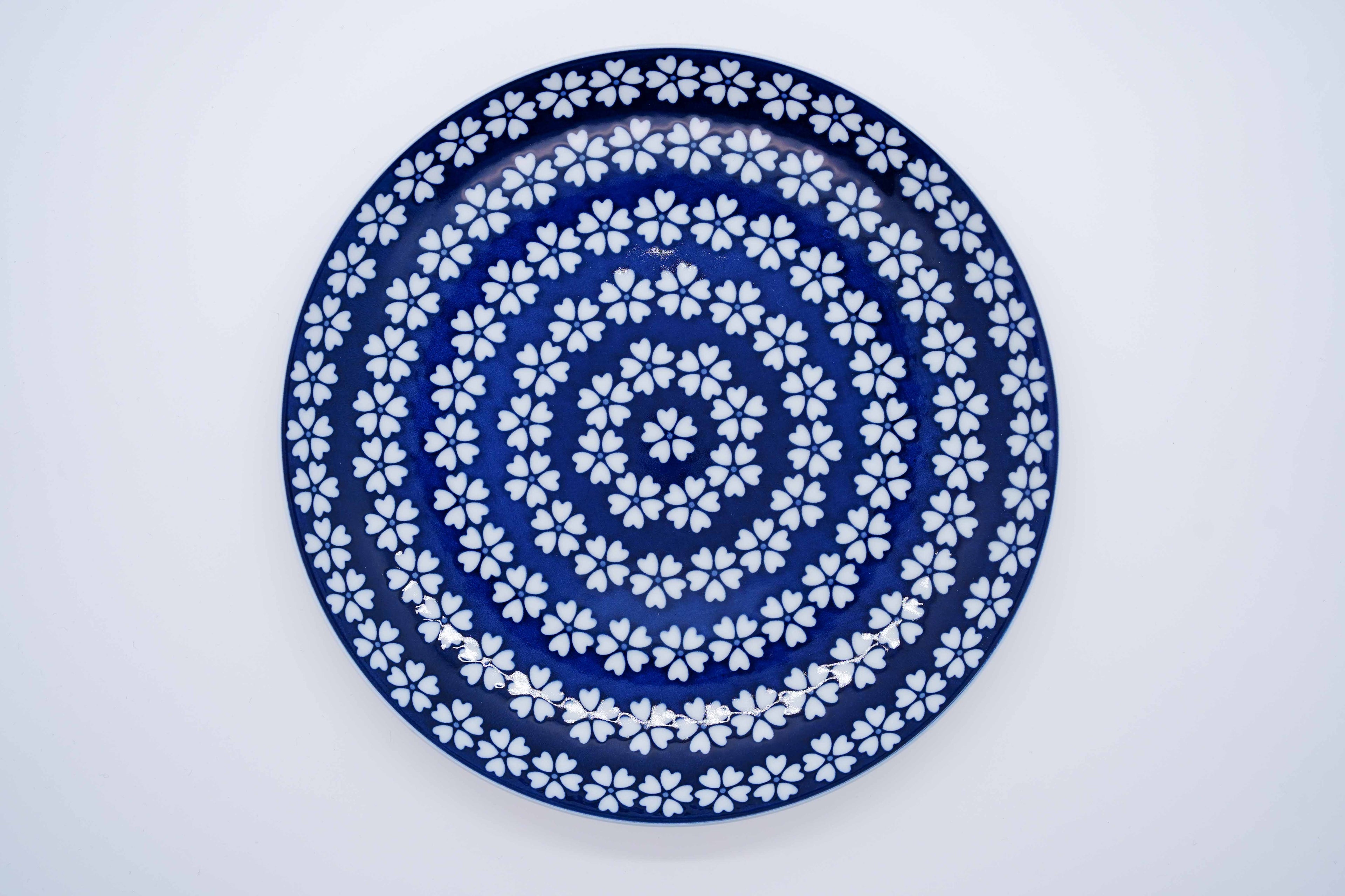 KOMON Large Plate, Small Cherry Blossom