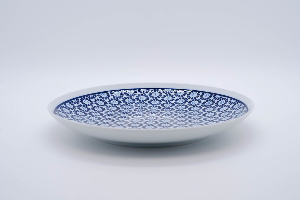 KOMON Large Plate, Small Chrysanthemum