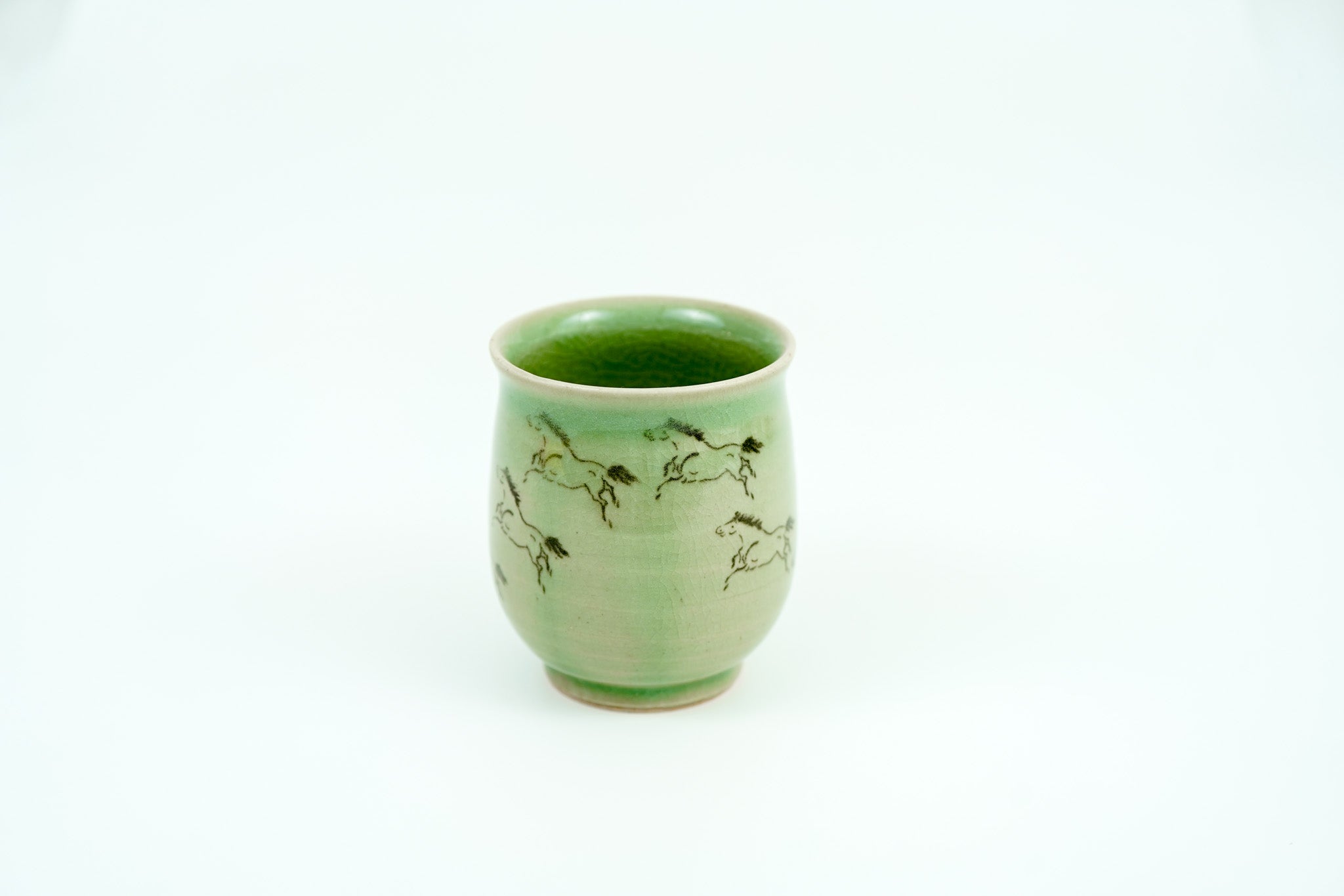 Soma Ware Teacup, Eight Horses