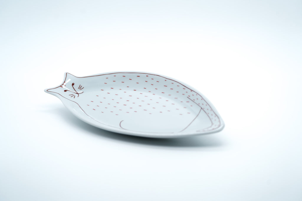 Kutani Ware Cat Shaped Plate