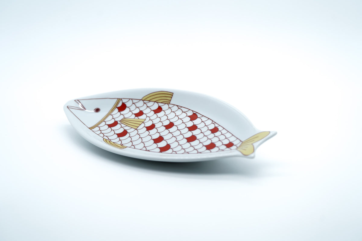 Kutani Ware Fish Shaped Plate