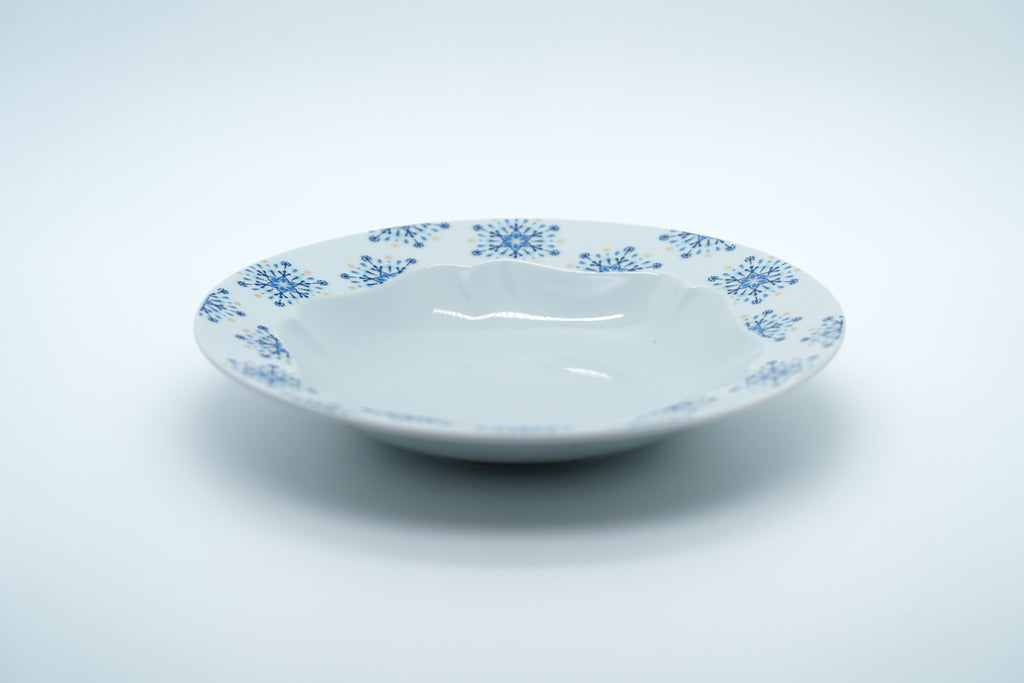 Kutani Ware Rim Pasta Plate, Snow Crystal