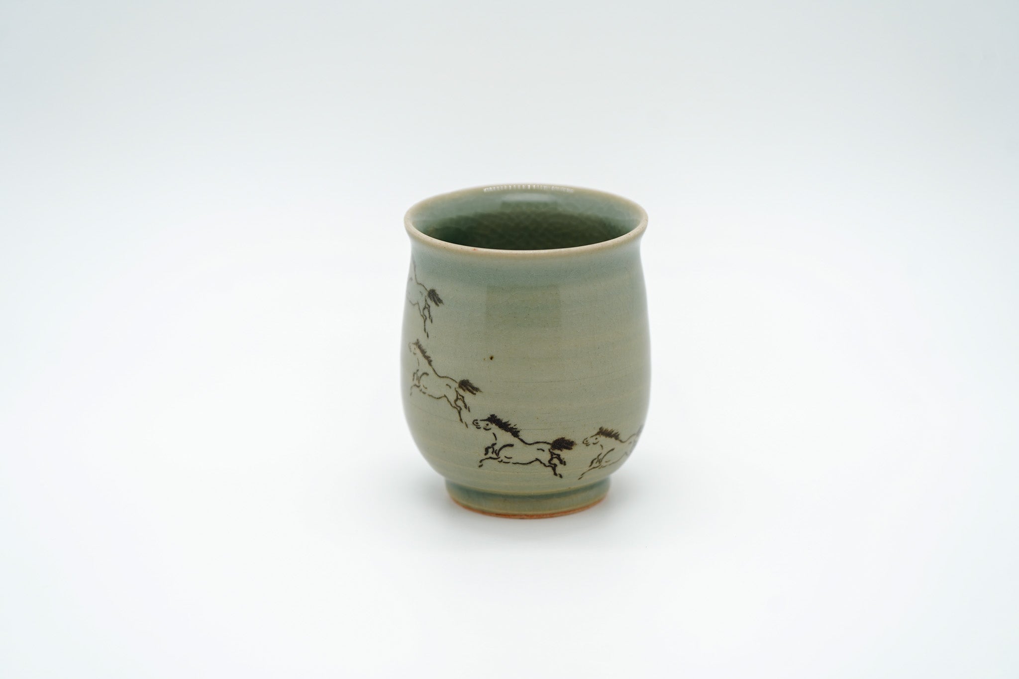Soma Ware Teacup, Eight Horses