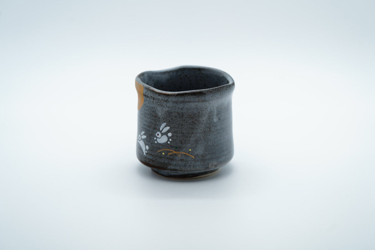 Kutani Ware Yunomi Teacup, Moon Rabbit