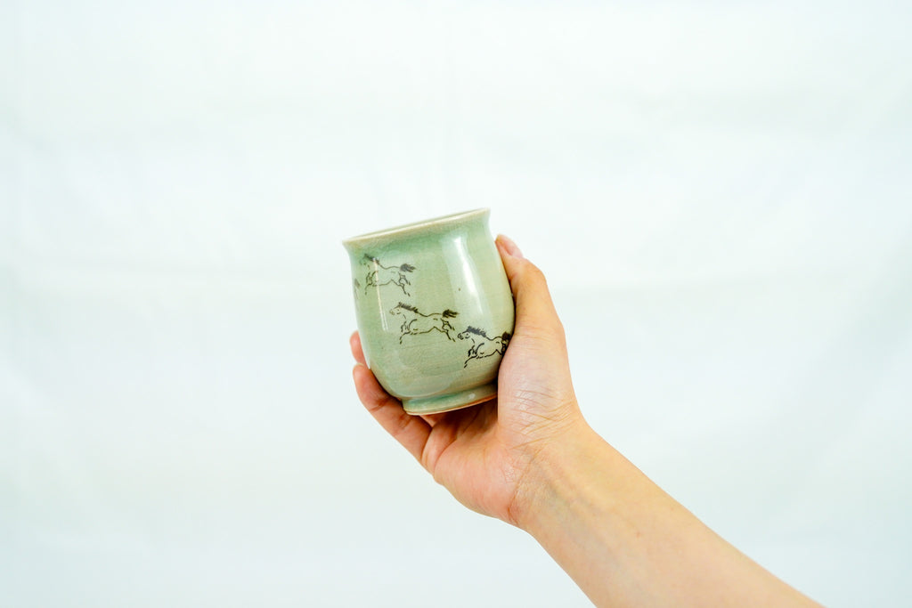 Soma Ware Teacup, Eight Horses